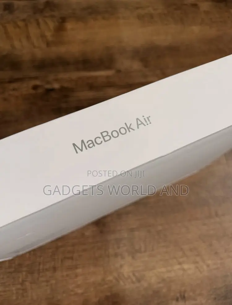 New Laptop Apple MacBook Air 16GB Apple M5 SSD 512GB
