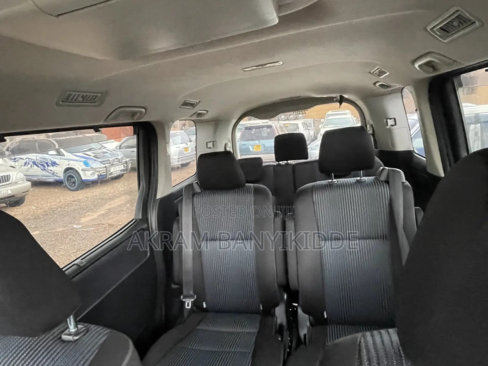 Toyota Noah 2014 Black