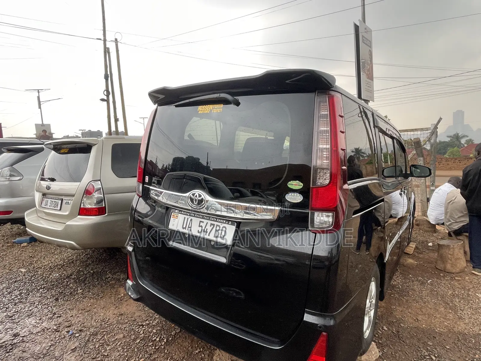Toyota Noah 2014 Black