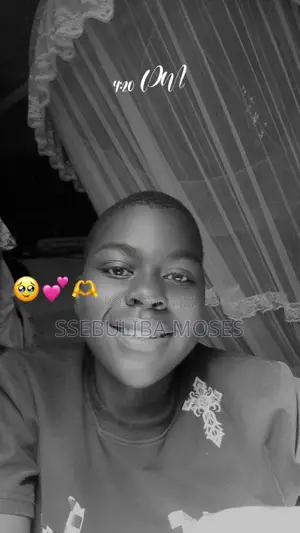 Be a Streaming Host on Poppo Live