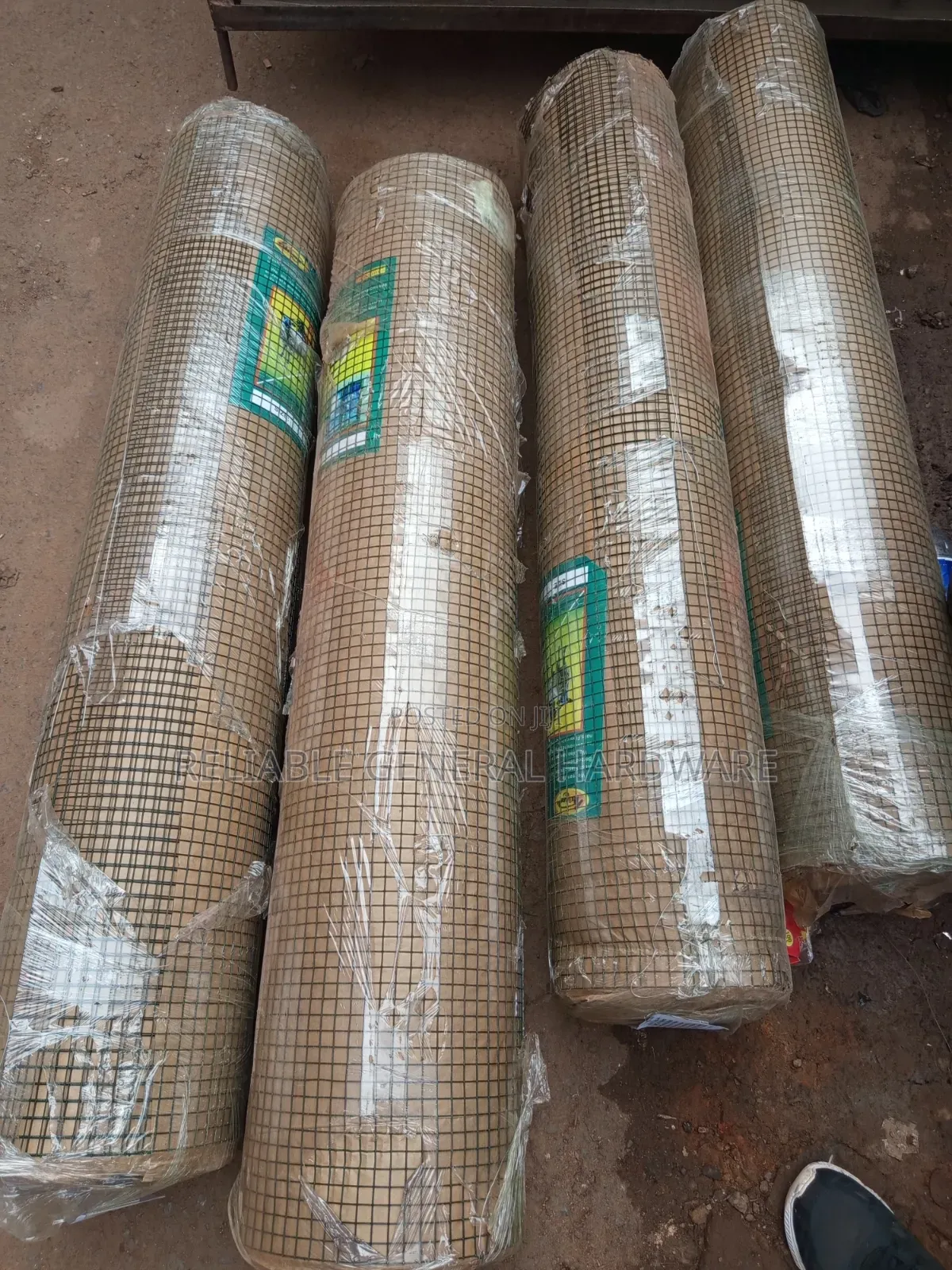 Chicken Mesh Green Coated 4ft X 25meters