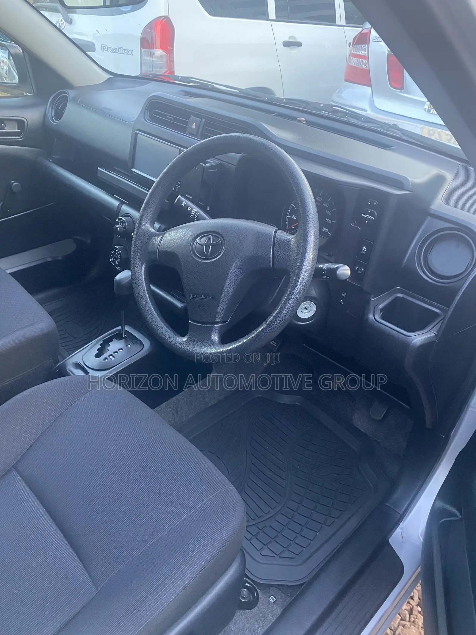 Toyota Probox 1.5 DX Comfort 2WD 2015 Silver