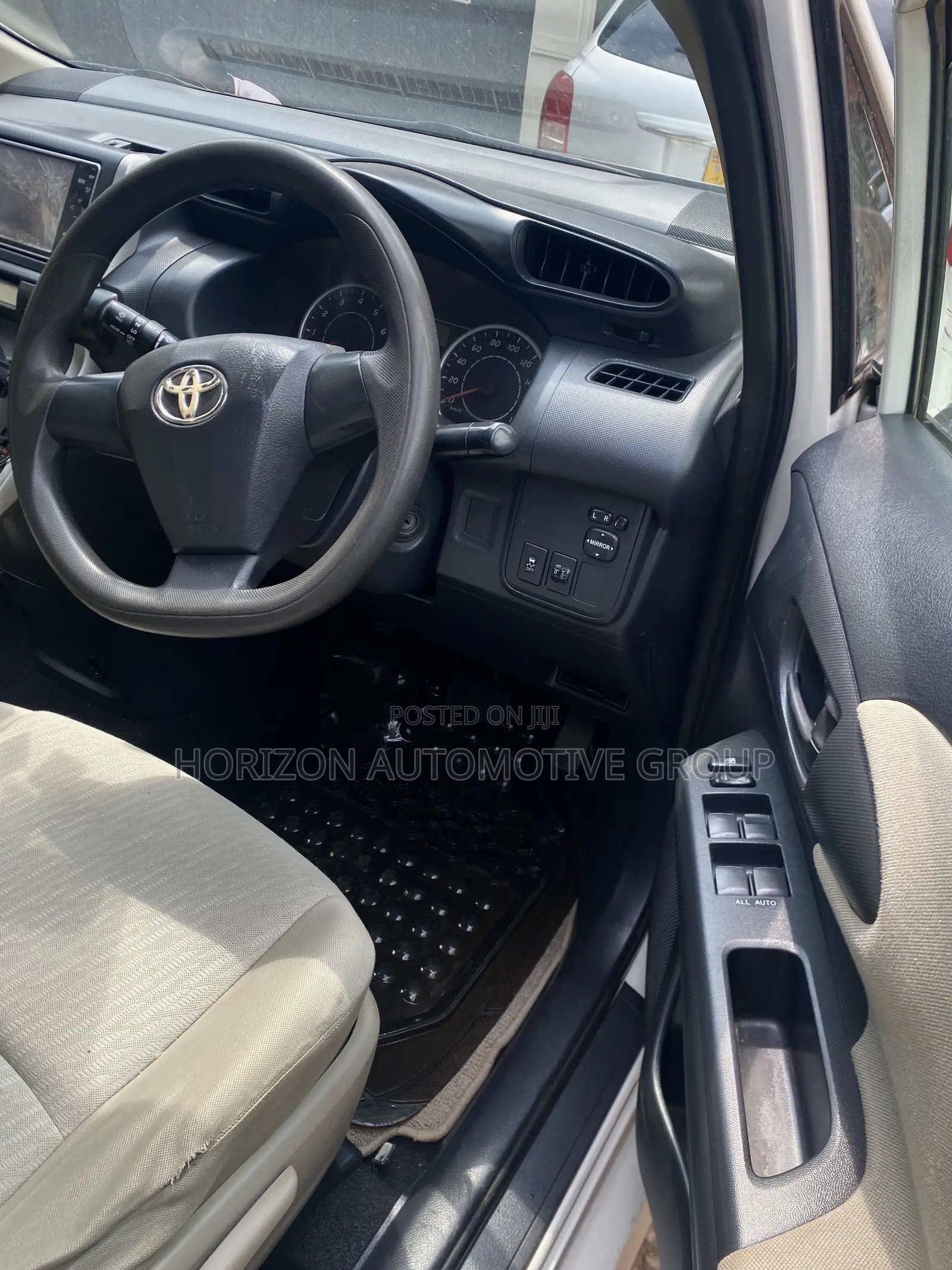 Toyota Wish 2010 White