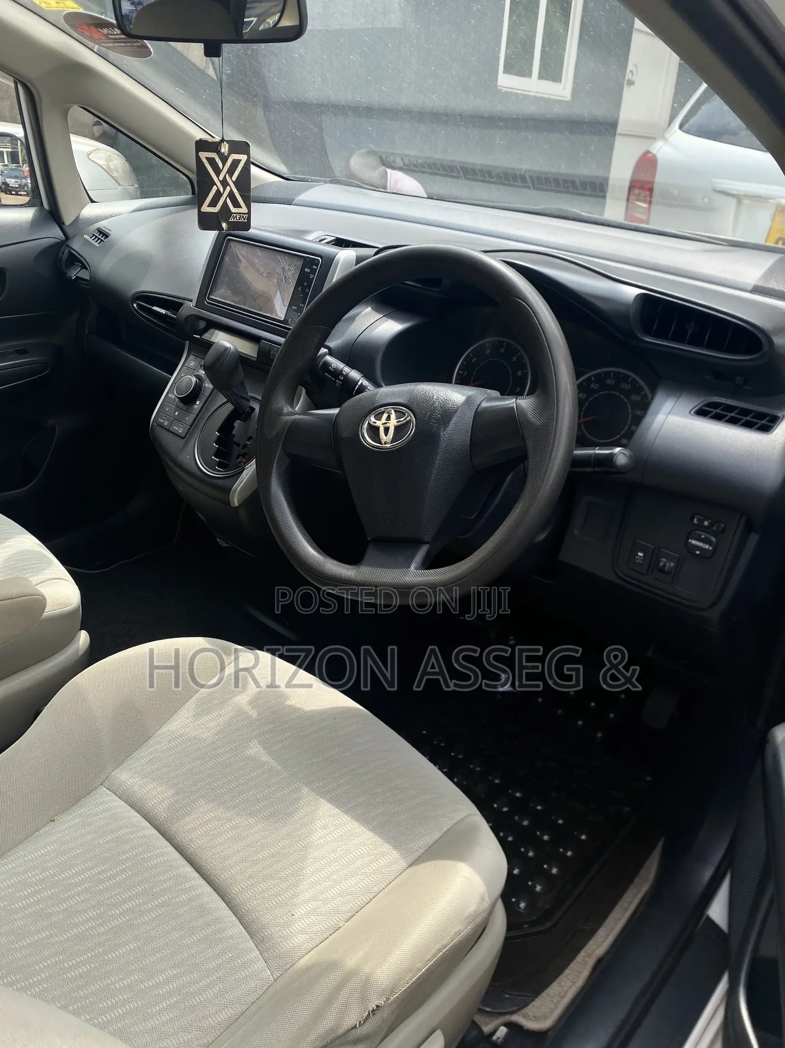 Toyota Wish 2010 White