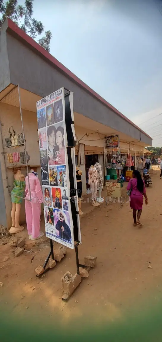 Commercial Property for Sale – Kawanda Town, Bombo Road