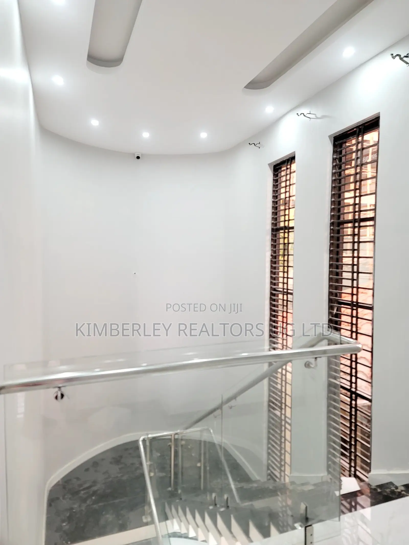 6bdrm Mansion in Akright Estate, Division A for sale