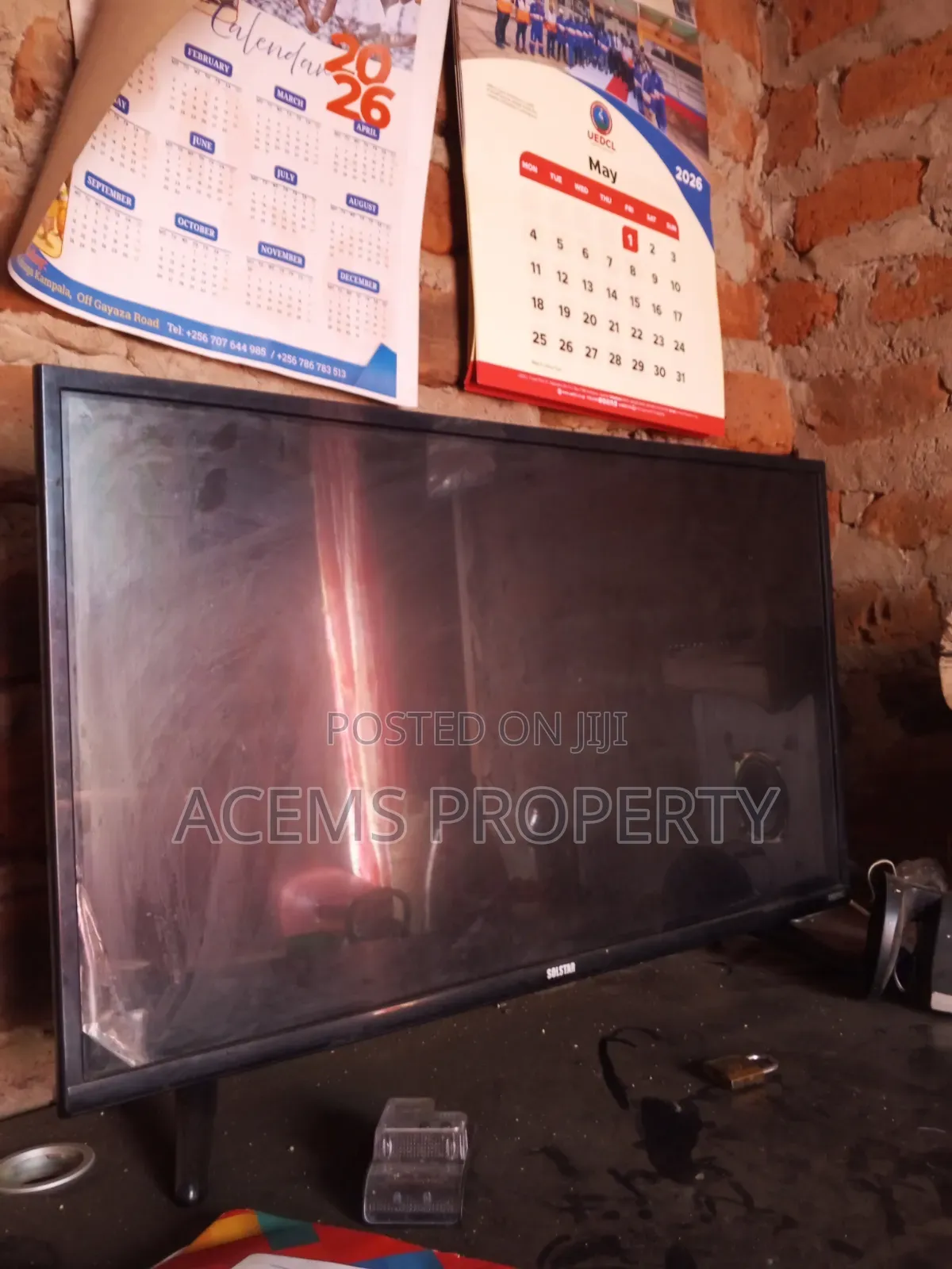 Solstar 43 inches Flat Screen