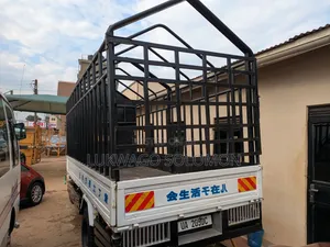Manual Trucks