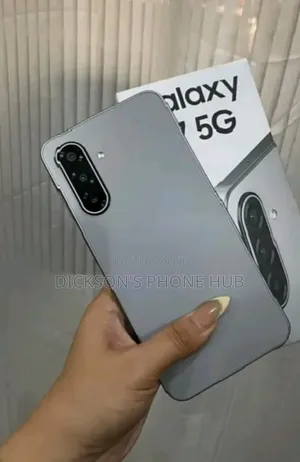 New Samsung Galaxy A17 5G 256 GB Gray