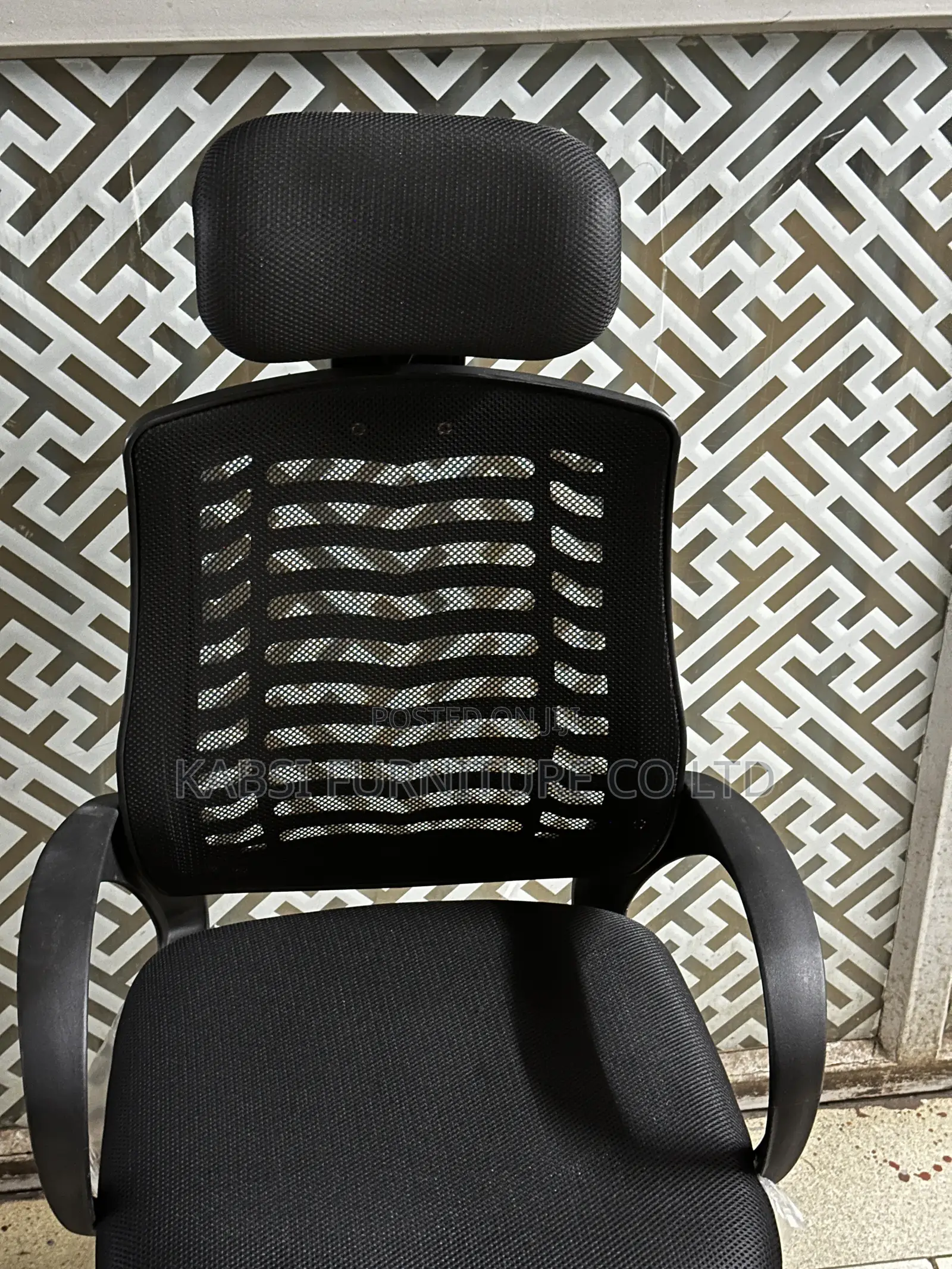Aluminum Legs Office Chair