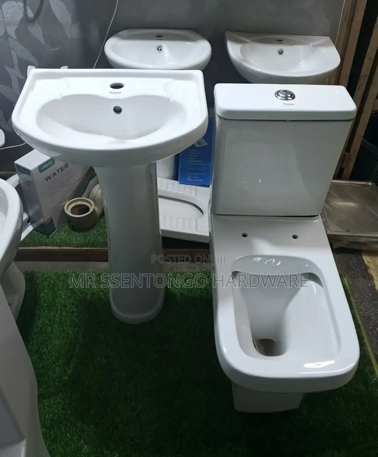 Toilet Seat With Hand Basin Completely Sets With Accessories Frencia
