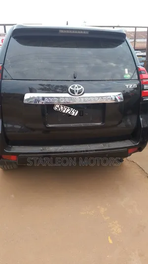 Toyota Land Cruiser Prado 2018 Black