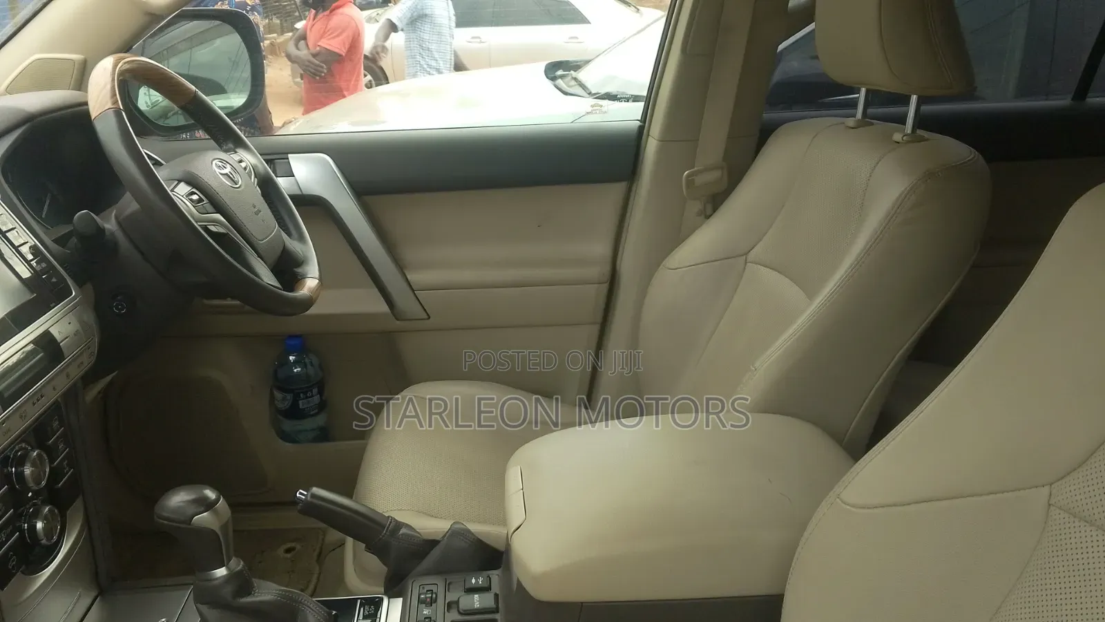 Toyota Land Cruiser Prado 2018 Black