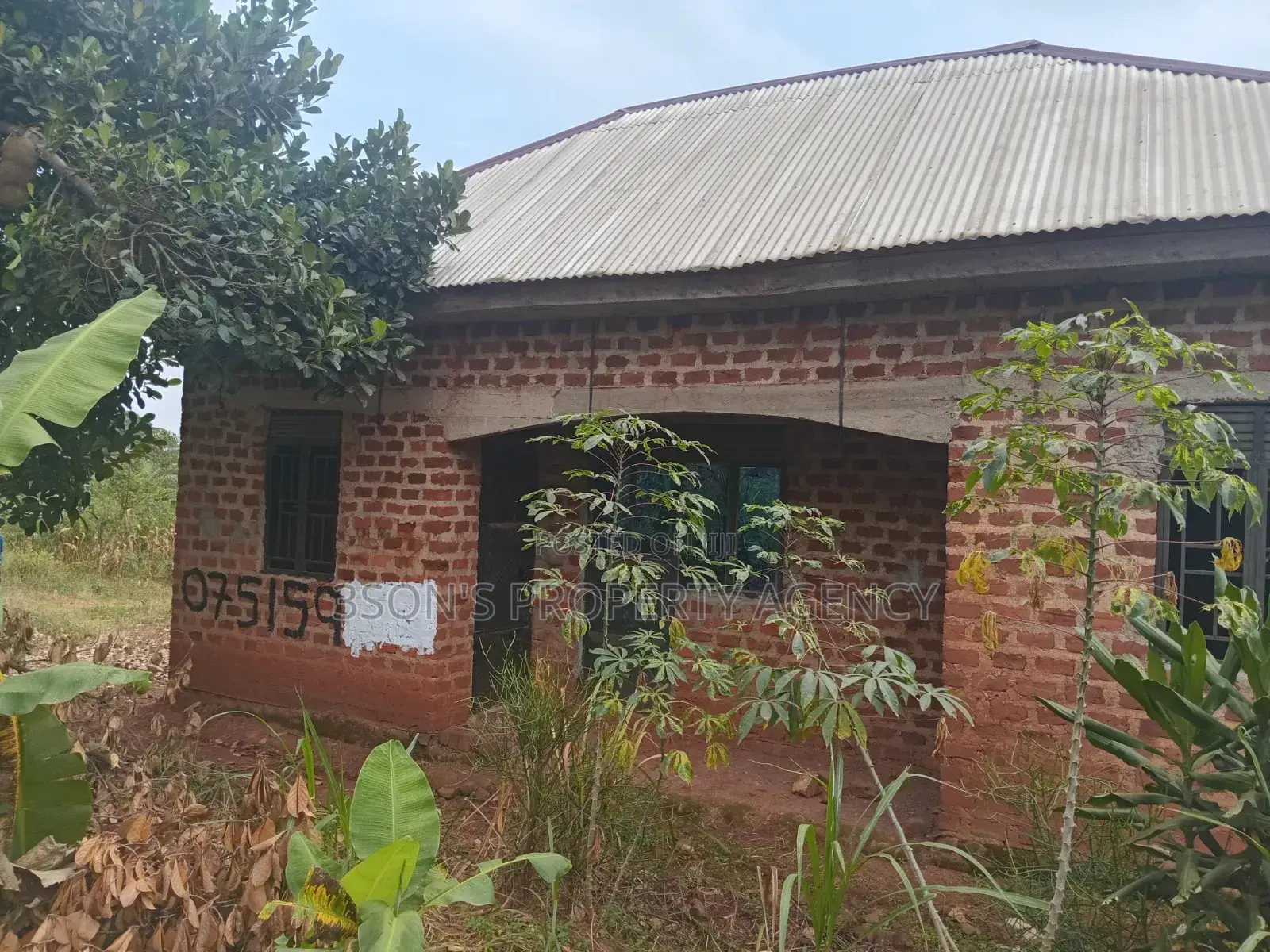 2bdrm House in Baka, Wakiso / Wakiso for sale