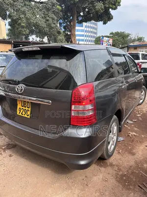Toyota Wish 2005 Gray