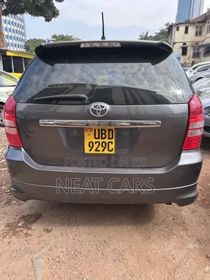 Toyota Wish 2005 Gray