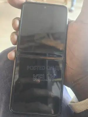Samsung Galaxy Z Flip 3 128 GB Black