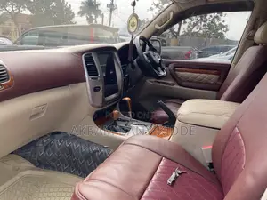 Toyota Land Cruiser 2006 Pearl