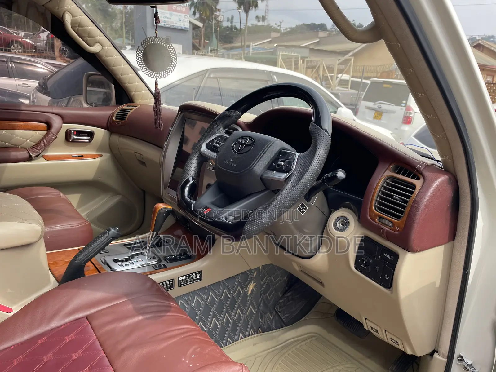 Toyota Land Cruiser 2006 Pearl