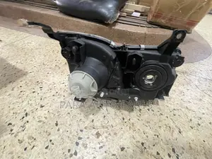 Land Cruiser Cygnus Fj100 Headlight