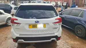 Subaru Forester 2018 White