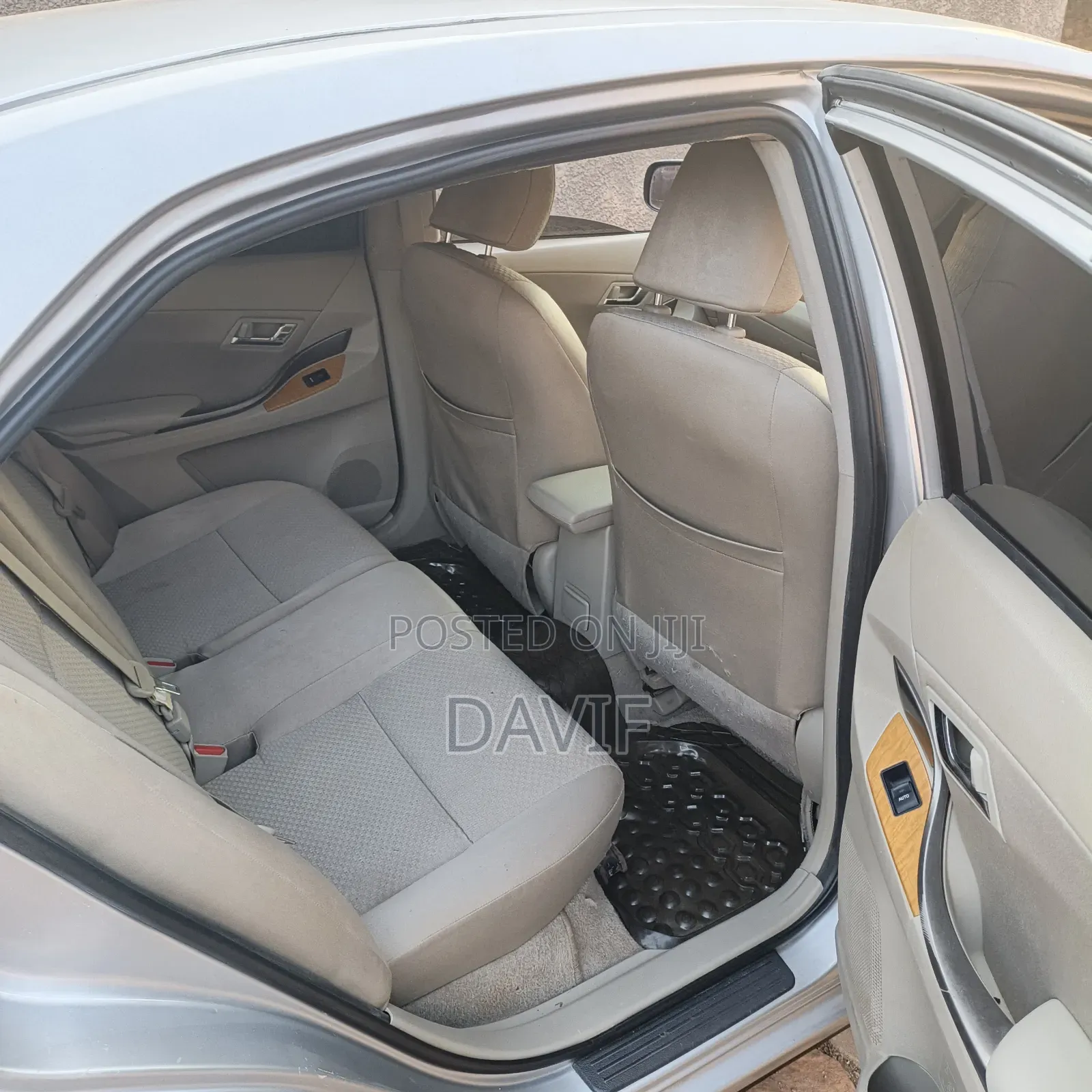 Toyota Premio 1.8 AWD 2007 Silver