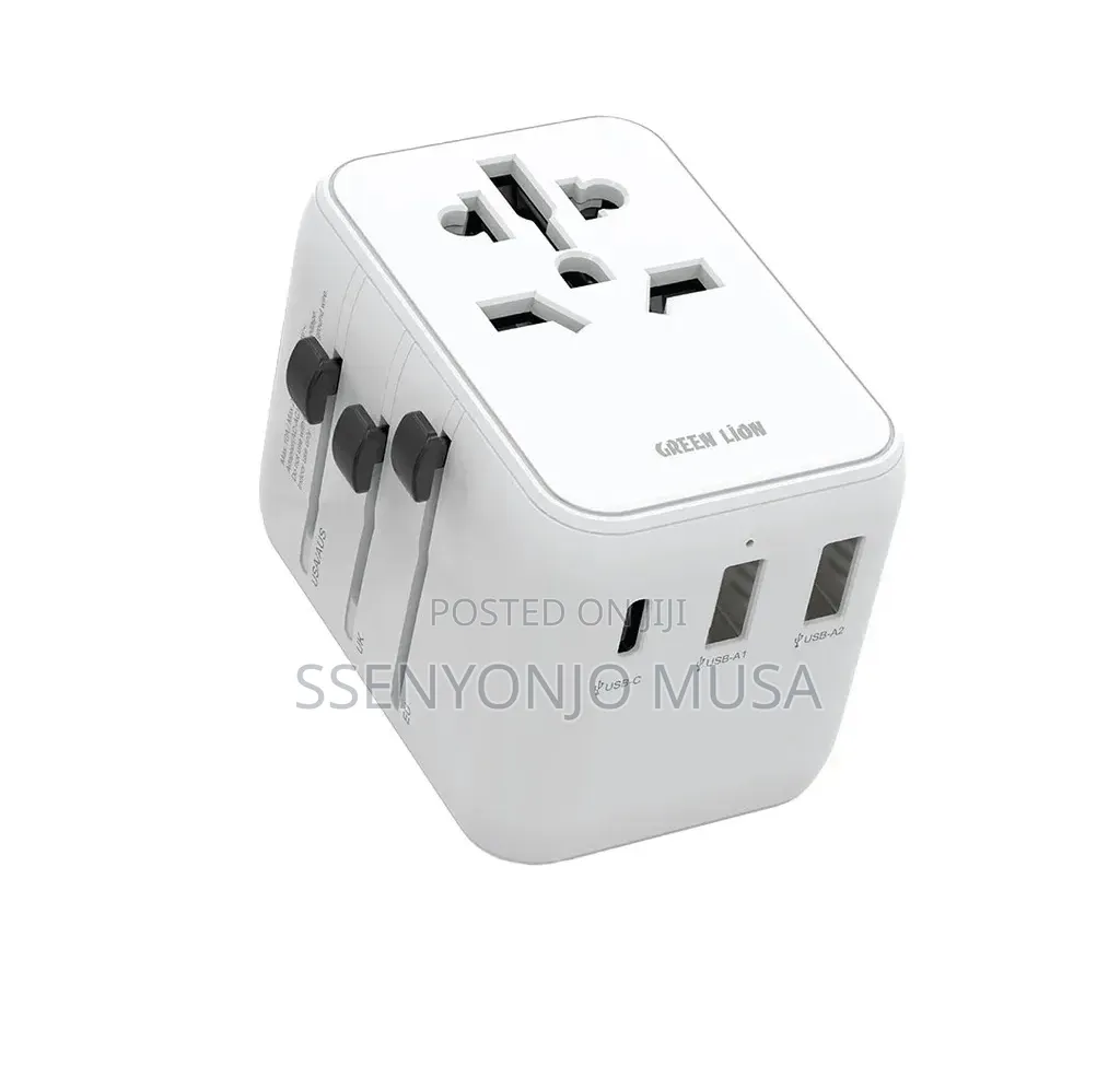 Green Lion 20w Universal Travel Adapter With Usb-C Dual Usb-a –White