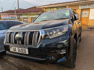 Toyota Land Cruiser Prado 2019 Black