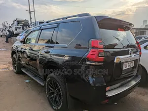 Toyota Land Cruiser Prado 2019 Black