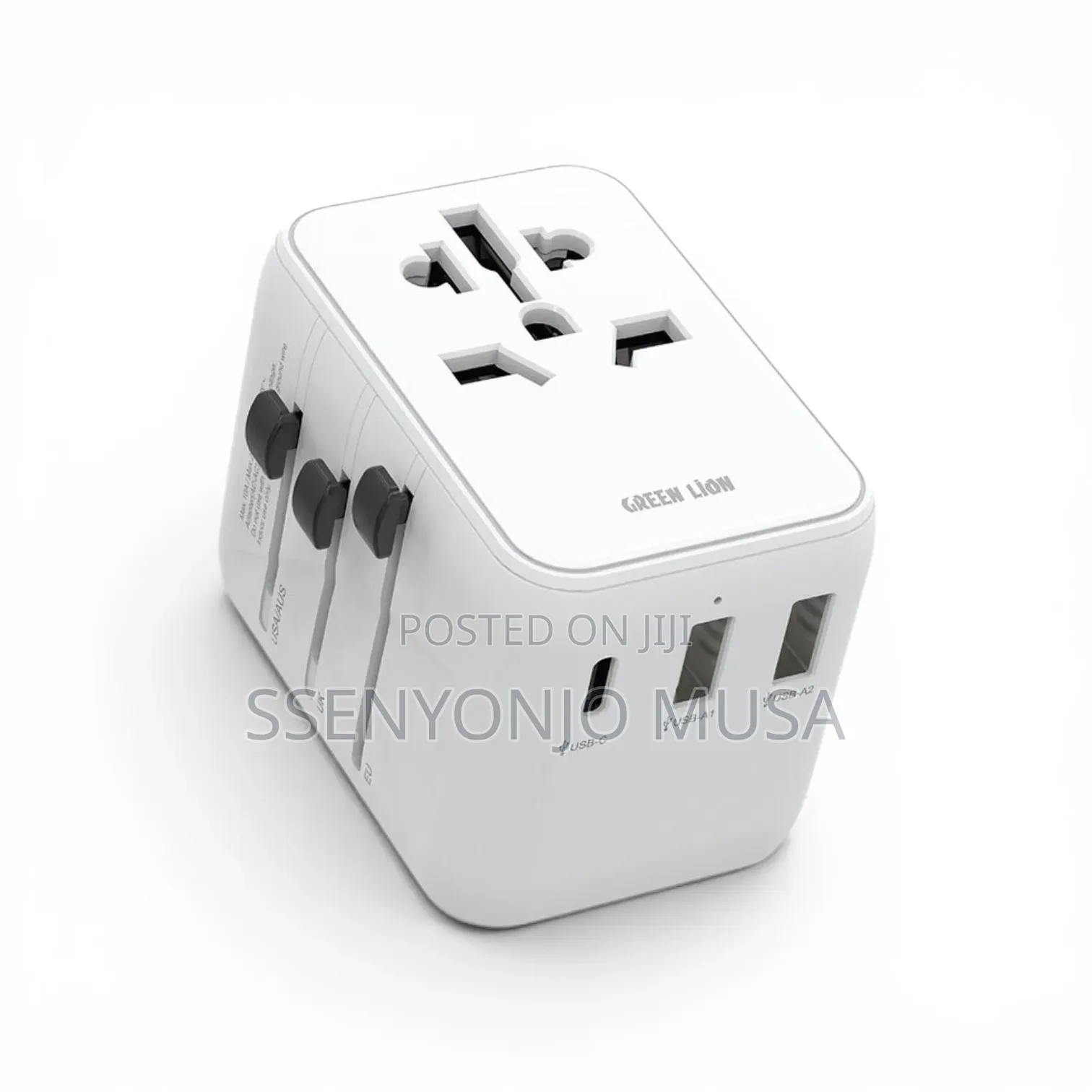 Green Lion 20w Universal Travel Adapter With Usb-C Dual Usb-a –White