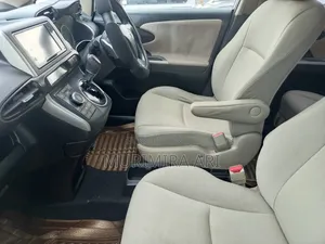 Toyota Wish 2010 White