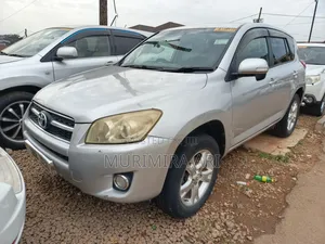 Toyota RAV4 2008 Silver