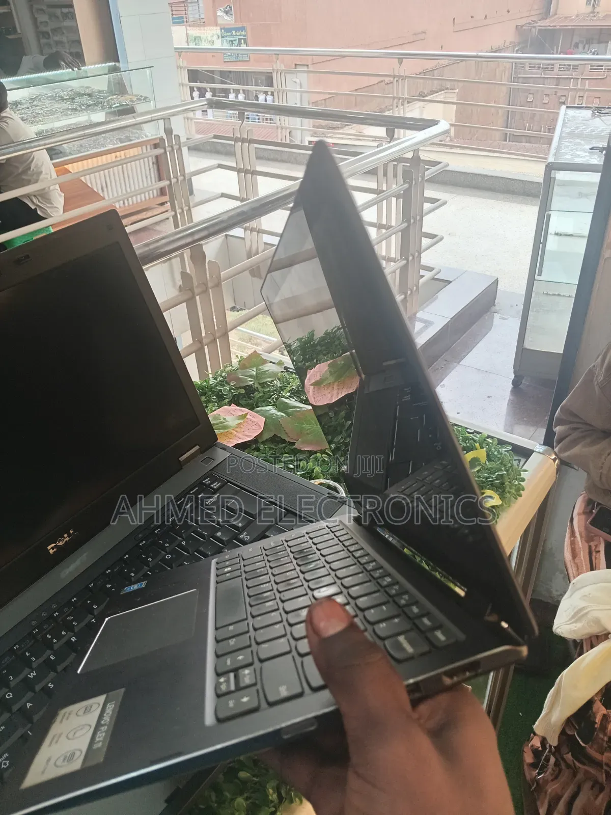 Laptop Lenovo A7 2GB Intel Celeron SSD 32GB