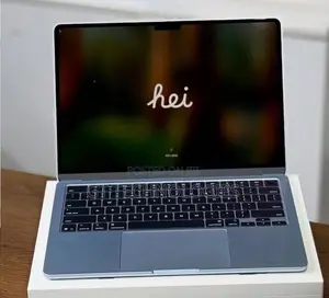 New Laptop Apple MacBook Air 2025 M4 16GB Apple M4 SSD 256GB