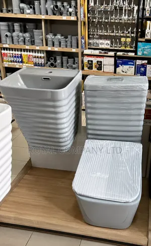 Ceramic Toilet With Handwash Basin