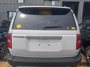 Toyota Land Cruiser LC250 2024 White