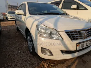 Toyota Premio 2011 White