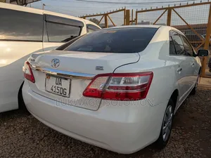 Toyota Premio 2011 White