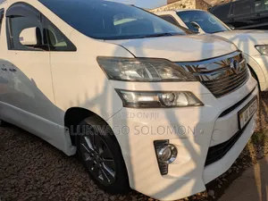 Toyota Alphard 2010 White