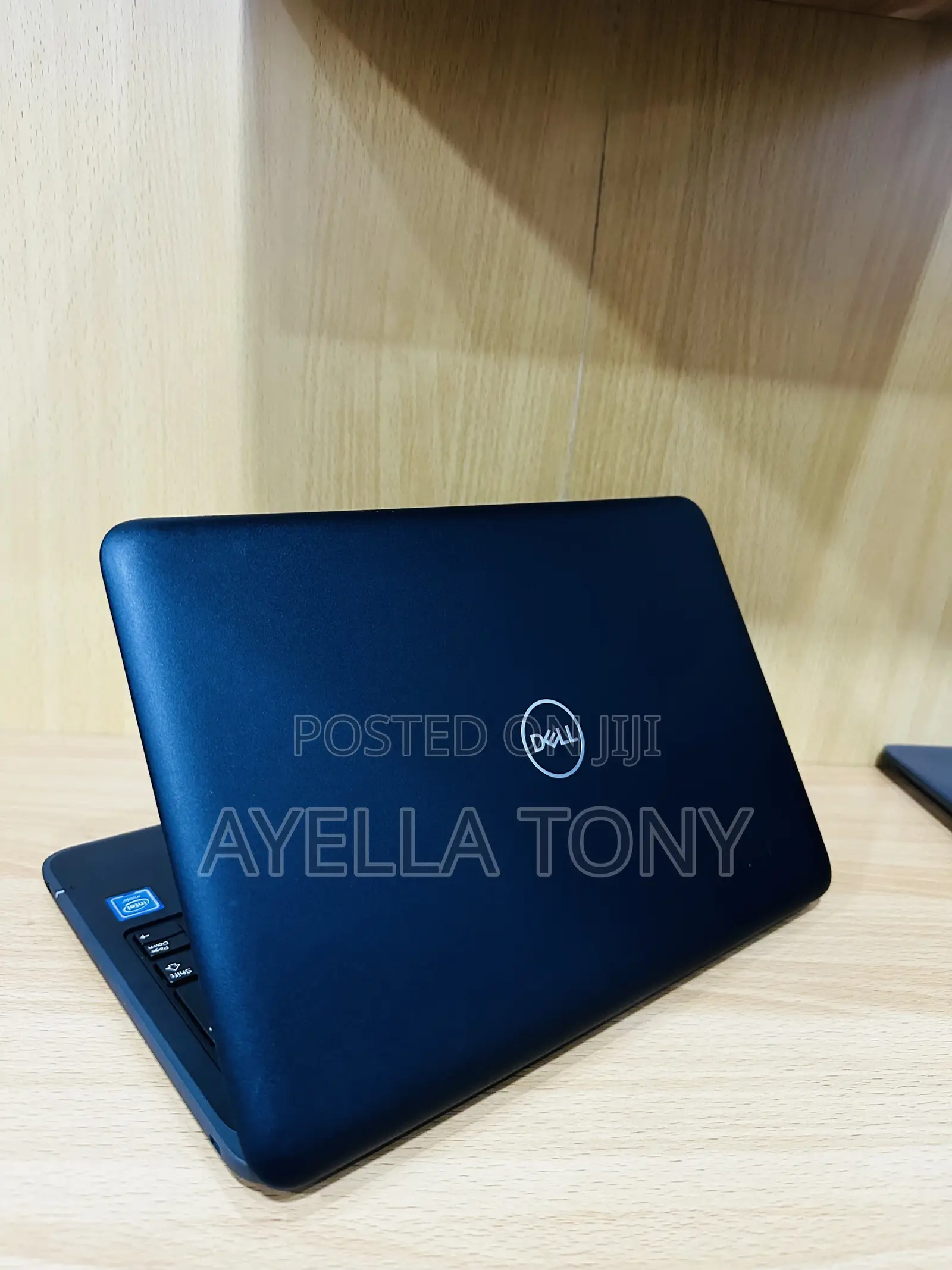 New Laptop Dell Latitude 3190 4GB Intel Celeron SSD 60GB