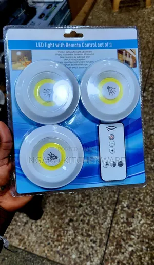 3-Piece Wireless Cob Led Puck Light Set .