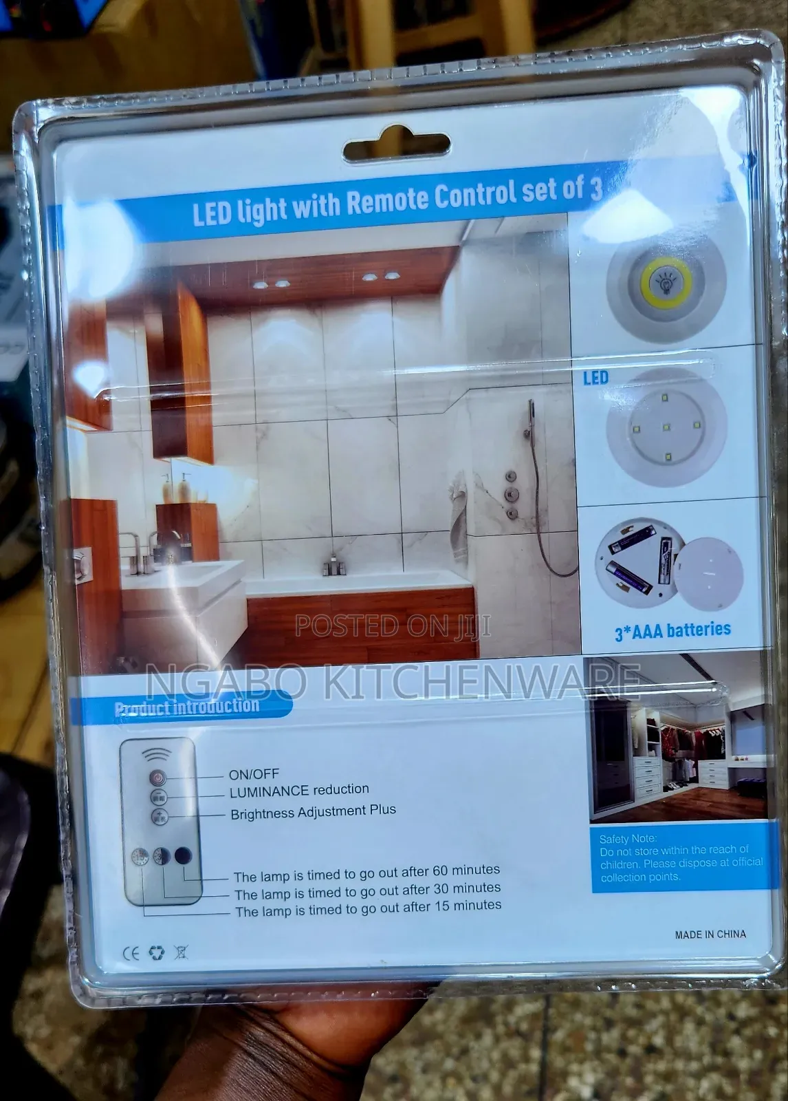 3-Piece Wireless Cob Led Puck Light Set .