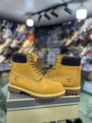 . Premium Wheat Nubuck Outdoor Boots