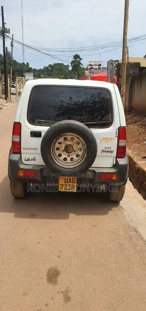 Suzuki Jimny 2005 White
