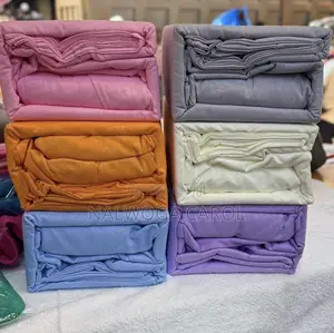 Fitted Bedsheets/ Lastic Bedsheets