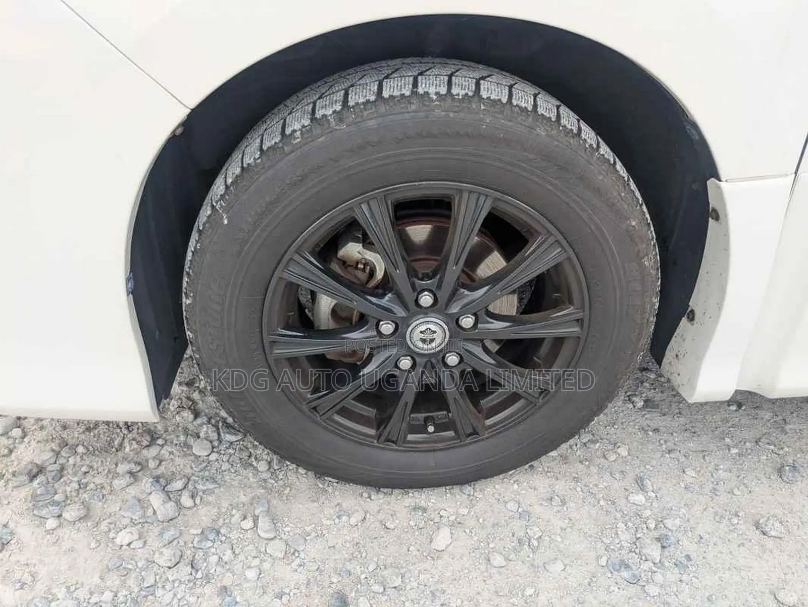 Toyota Noah 2.0 FWD (7 Seater) 2014 White