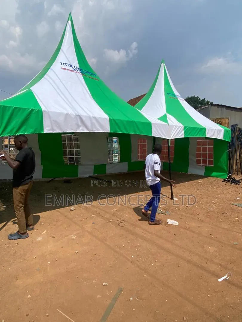 Mixed Color Hundred Seaters Tent