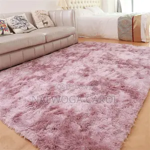 Fluffy Carpets / Center Carpets