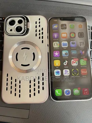 Apple iPhone 13 256 GB White