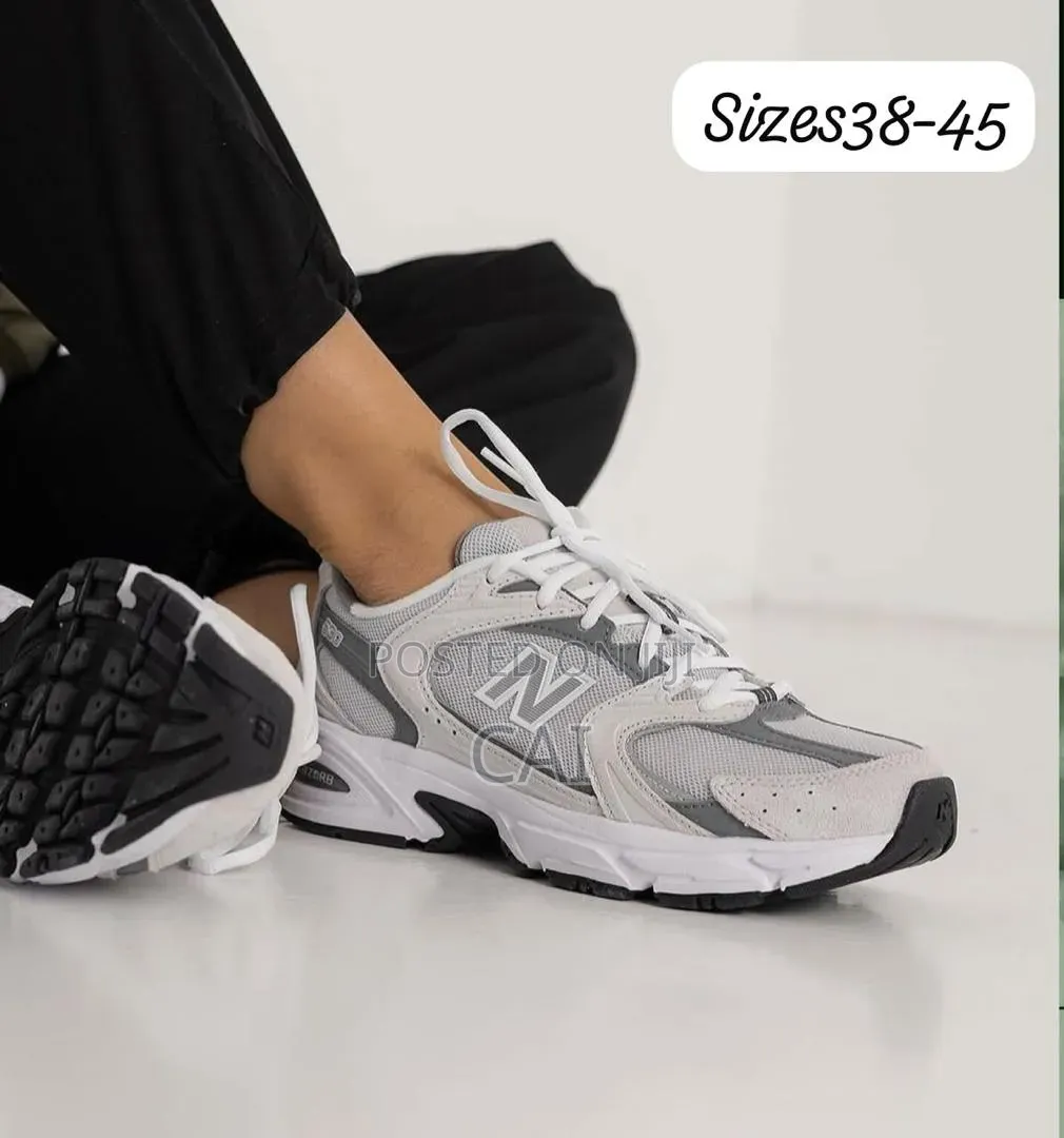 New Balance 530 Sneakers Silver
